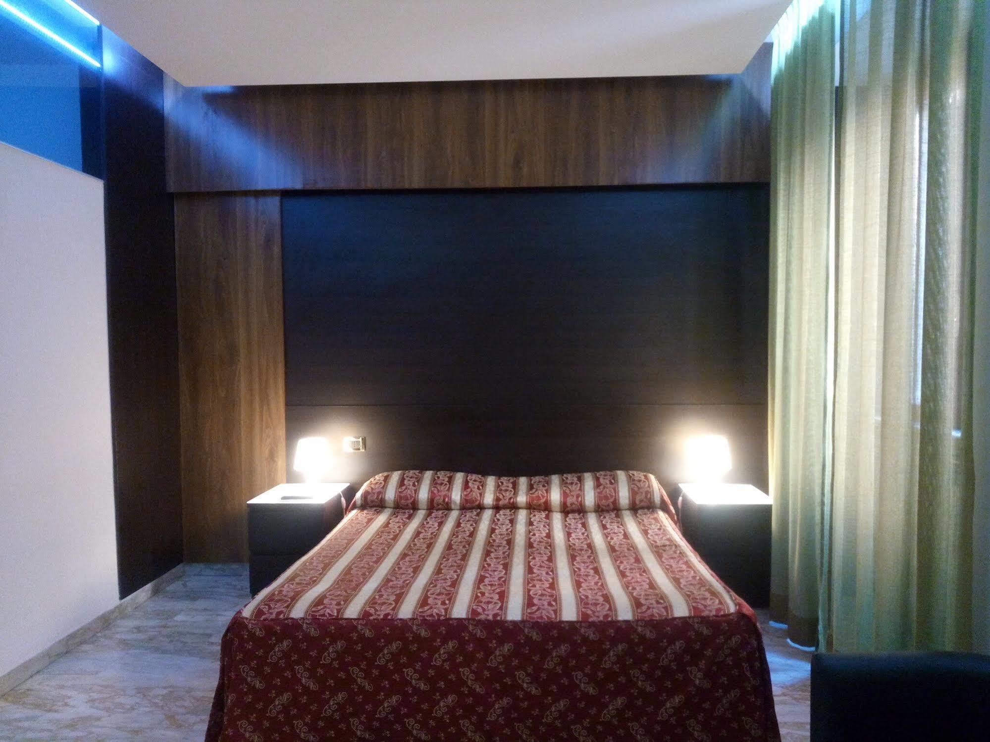 Hotel Milazzo Roma מראה חיצוני תמונה